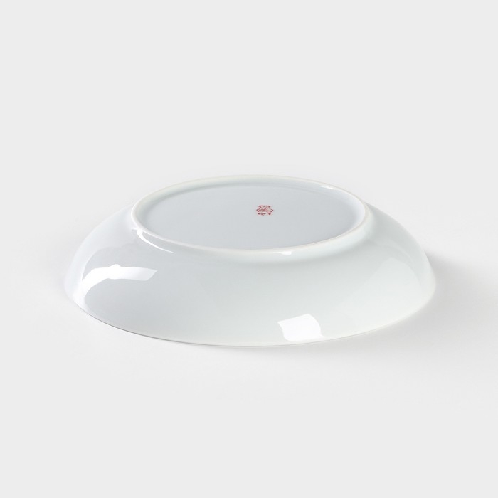 Тарелка фарфоровая глубокая «Лев», 700 мл, d=20,5 см Тарелка фарфоровая глубокая «Лев», 700 мл, d=20,5 см