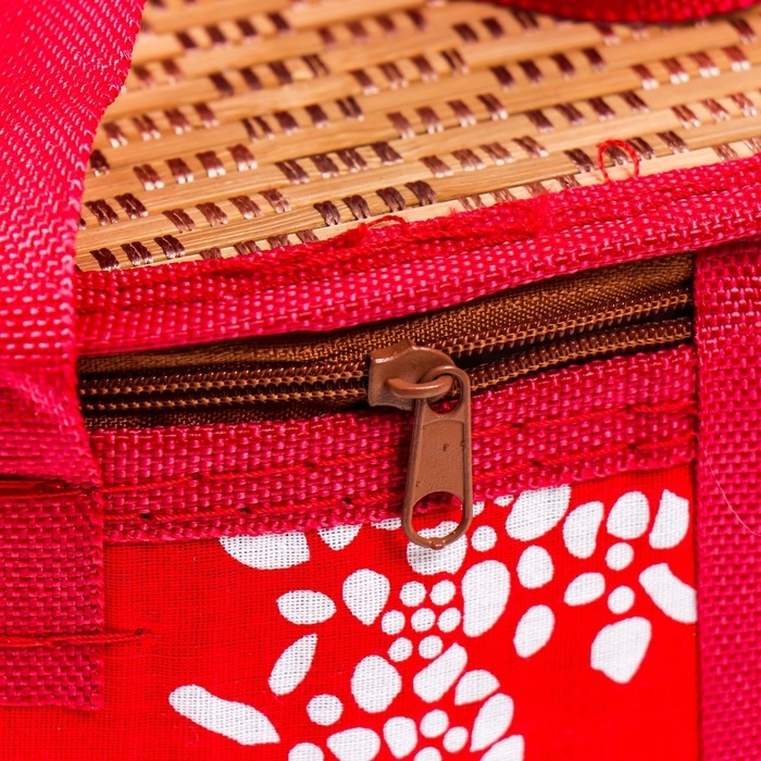 Шкатулка бамбук Шкатулка бамбук "Цветы на красном" с ручками, молния 16х20х30 см