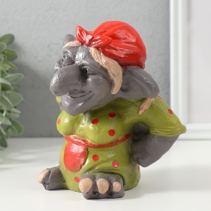 Копилка Копилка "Тролчиха Петровна" 14,5 х 14 х 11 см.