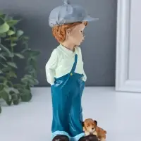 Сувенир полистоун "Мальчишка в комбинезоне и кепке, с песиком" 5,5х8х21 см