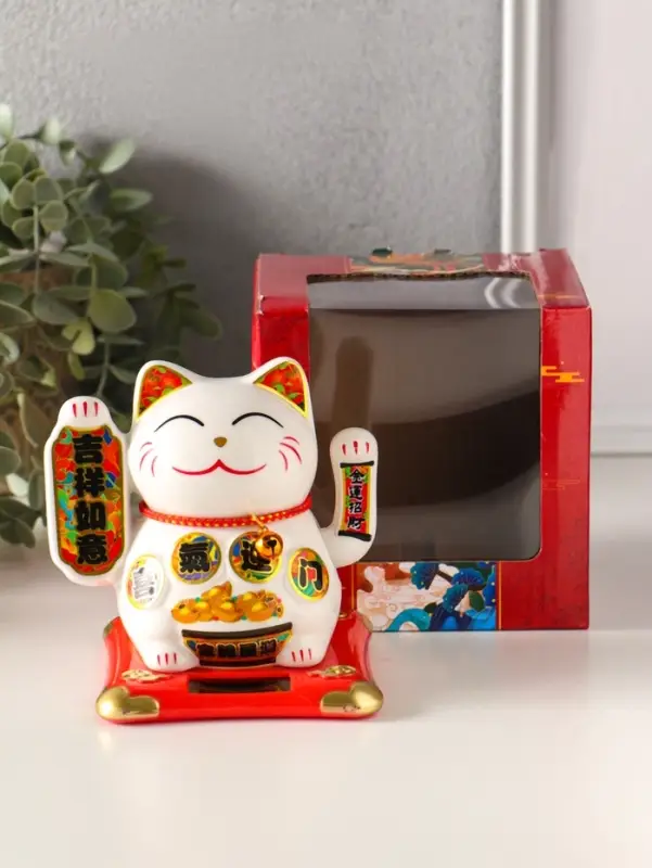 Маятник керамика от солнечной батареи "Манэки-нэко с золотыми слитками" 10х11х10,8 см