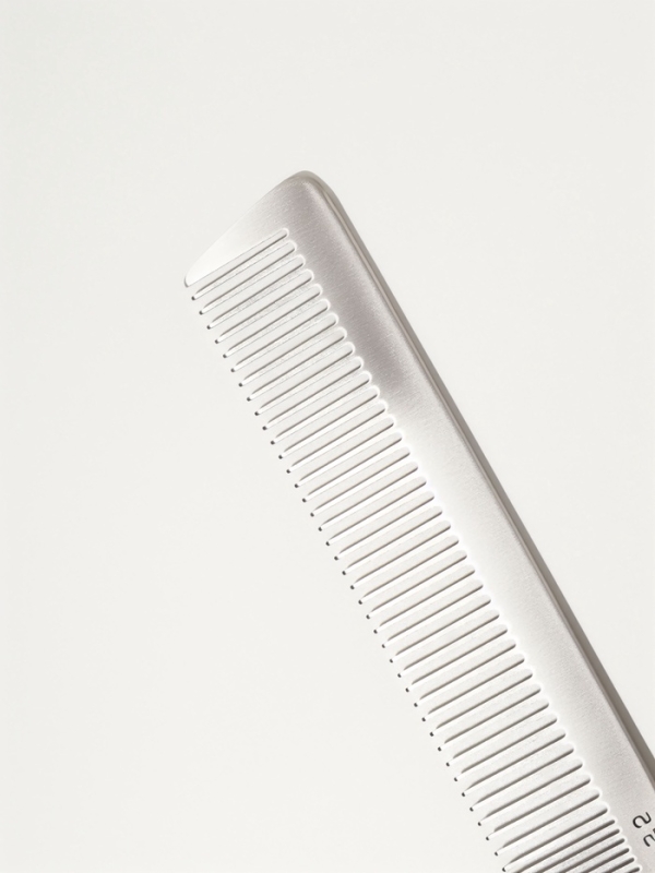 Расческа комбинированная 21,5*3см металл пакет QF