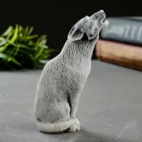 Фигурка &laquo;Волк сидящий, воет&raquo;, 10.2 см