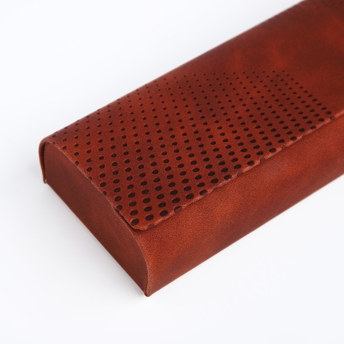 Футляр для очков на хлопушке, длина 15,6 см, цвет коричневый Футляр для очков на хлопушке, длина 15,6 см, цвет коричневый