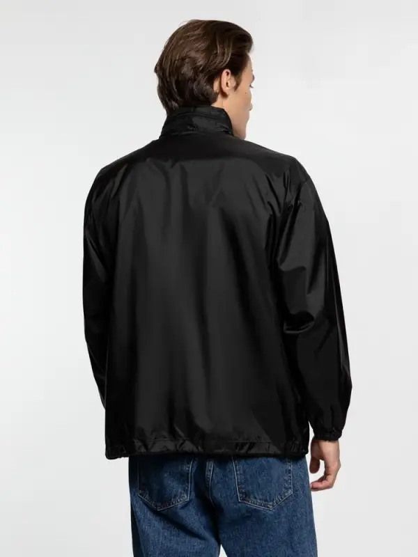 Ветровка из нейлона Surf 210 черная, размер S