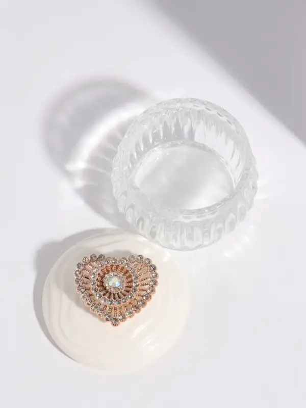 Шкатулка стеклянная &laquo;Сердце в стразах&raquo;, 7.5&times;7.5&times;7.5 см