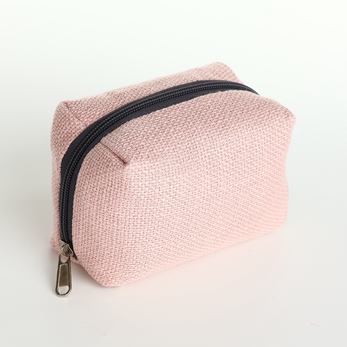 Косметичка дор Одноцвет, 13*6*9, отд на молнии, подкладка, розовый Косметичка дор Одноцвет, 13*6*9, отд на молнии, подкладка, розовый