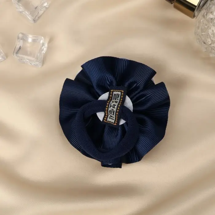 Резинка для волос бант «Школьница», горошек и ленточка, d=7 см, бело-синяя