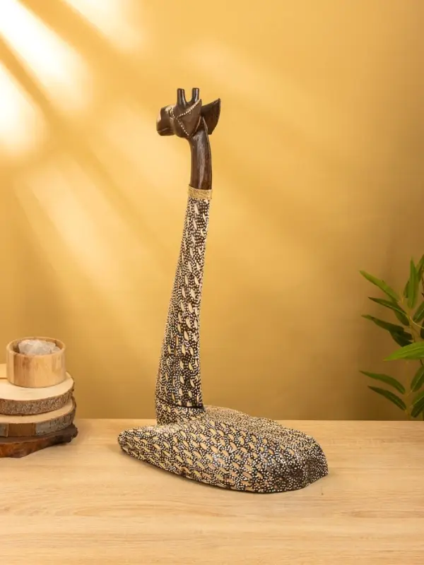Сувенир Сувенир "Жираф" дерево 28х17х60 см, цв. бежево-коричневый