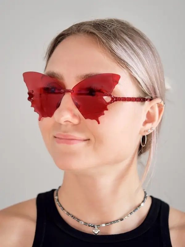 Карнавальные очки "Бабочка" цвета МИКС