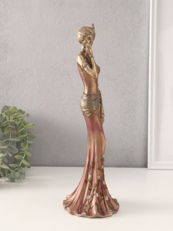 Сувенир полистоун  Сувенир полистоун "Агнесс в платье 20-30-х годов с розами" 11,5х10х31,5 см