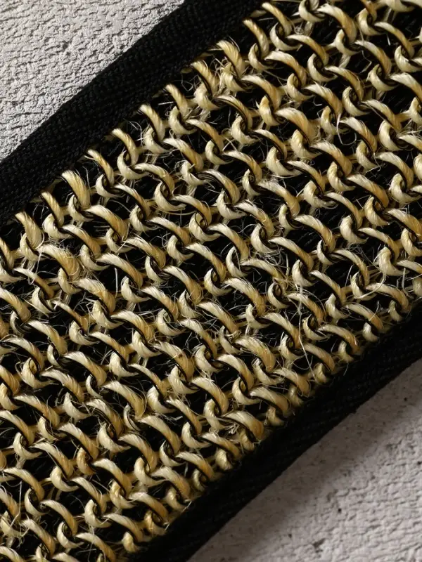 Подарочный набор косметики &laquo;Незаменимый чистый запас&raquo;, гель для душа, шампунь для волос, 2&times;300 мл и мочалка для тела, HARD LINE