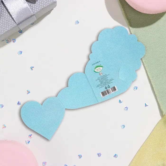 Мини-открытка Love is, глиттер, 10×13.5 см Мини-открытка Love is, глиттер, 10×13.5 см