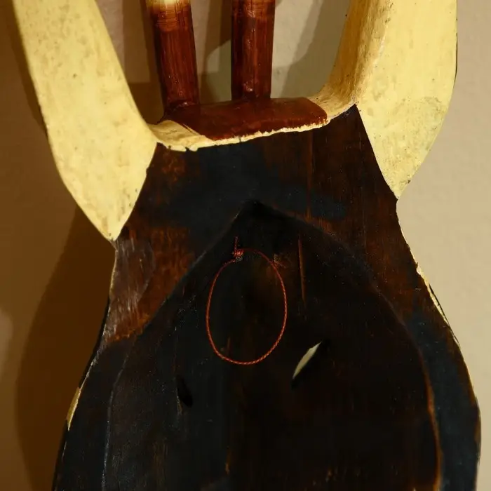 Маска Маска "Зебра" албезия 50 см