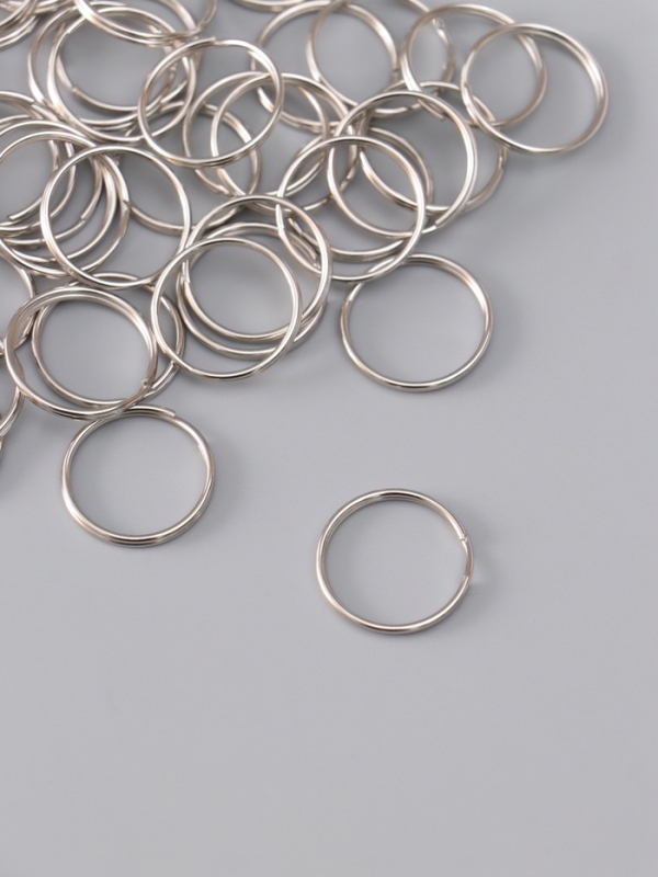 Основа для брелока кольцо металл серебро набор 50 шт 2х2 см Основа для брелока кольцо металл серебро набор 50 шт 2х2 см