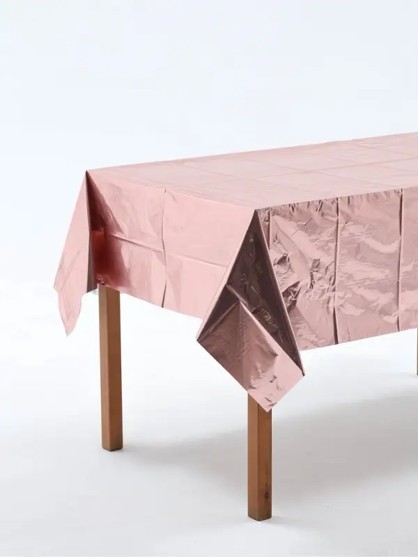 Скатерть "Розовое золото"фольга 137х183 см