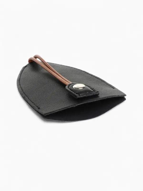 Ключница карманная с кольцом, размер 11.5&times;7.5&times;0.3 см, чёрная