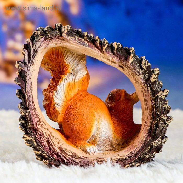 Садовая фигура  Садовая фигура "Белка в шишке" 25х20х14см