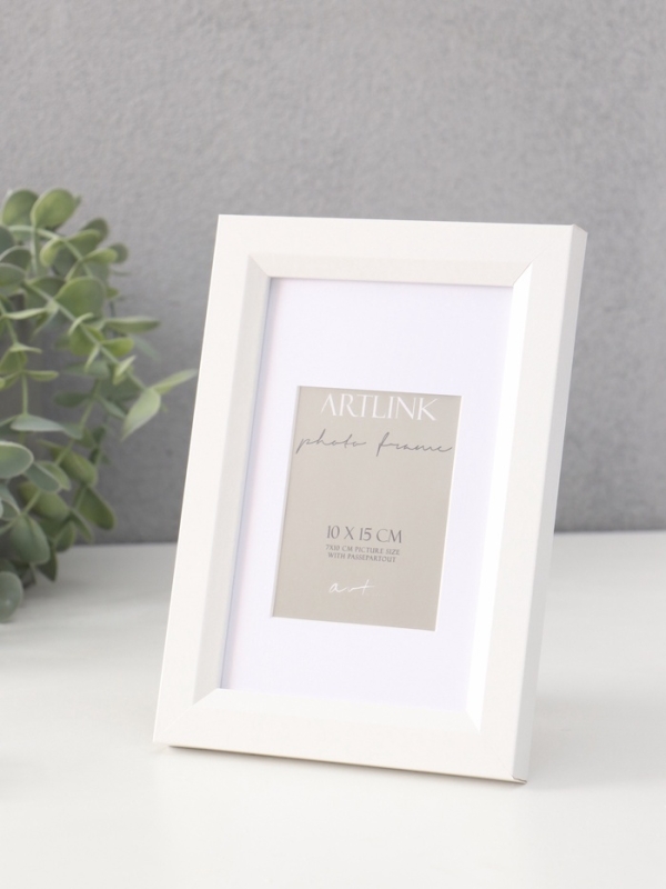 Фоторамка МДФ Фоторамка МДФ "Anna" 10х15 см, с паспарту (7х10 см), белый (пластиковый экран)