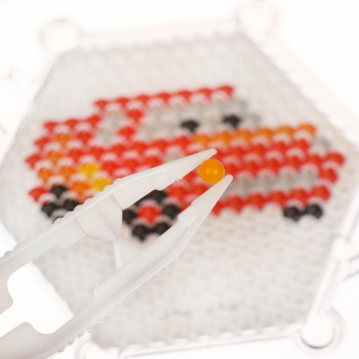 Аквамозаика «Тачки: Молния и кубок», 3 фигурки, 300 шариков Аквамозаика «Тачки: Молния и кубок», 3 фигурки, 300 шариков