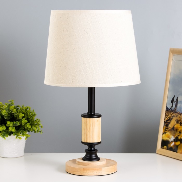 Настольная лампа Настольная лампа "Сендр" E27 40Вт черный 25х25х43 см RISALUX