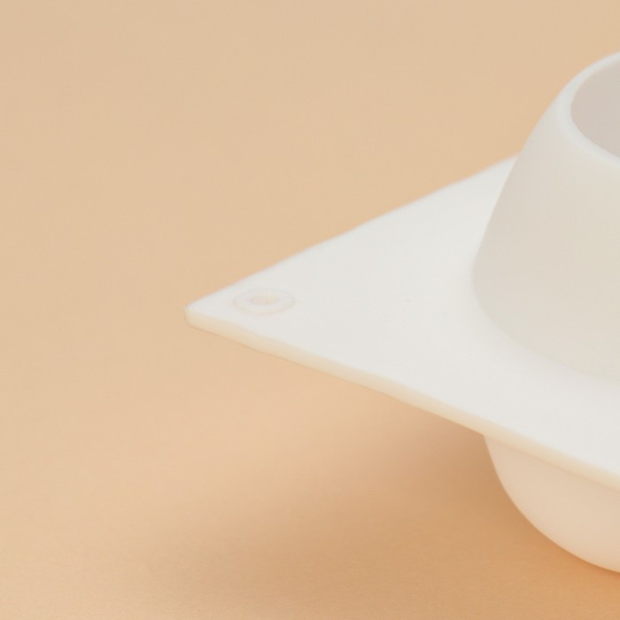 Форма для муссовых десертов и выпечки Доляна «Яблоко», силикон, 29×17×5,5 см, 6 ячеек (d=6 см), цвет белый