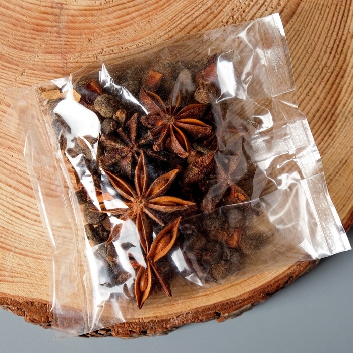 Набор кружек для глинтвейна Набор кружек для глинтвейна "Король и королева" две штуки в коробке, специи