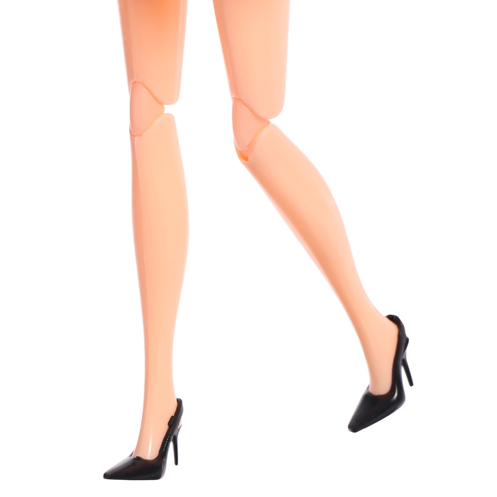 Кукла модель шарнирная «Модный показ» winter edition Кукла модель шарнирная «Модный показ» winter edition