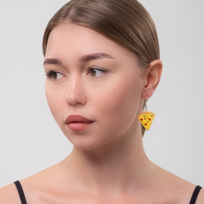 Серьги ассорти «Вкусняшки» кусочек пиццы, цветные в серебре Серьги ассорти «Вкусняшки» кусочек пиццы, цветные в серебре