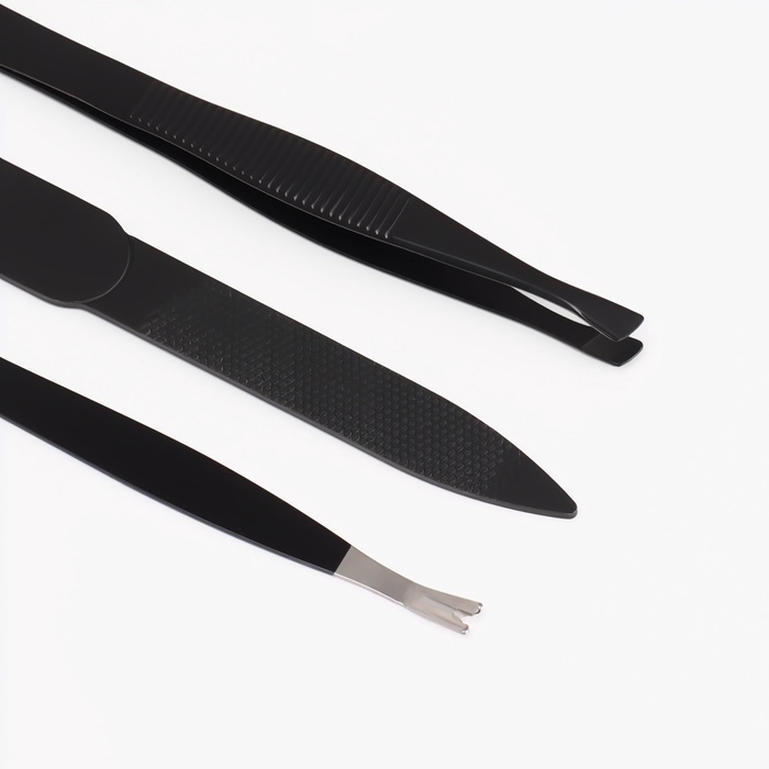 Набор маникюрный, 6 предметов, в футляре, чёрный Набор маникюрный, 6 предметов, в футляре, чёрный