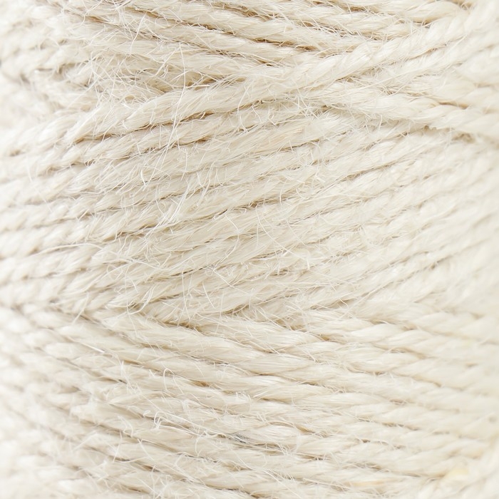 Пряжа 100% джут Пряжа 100% джут "Молочный" 50 метров 4х4х10 см