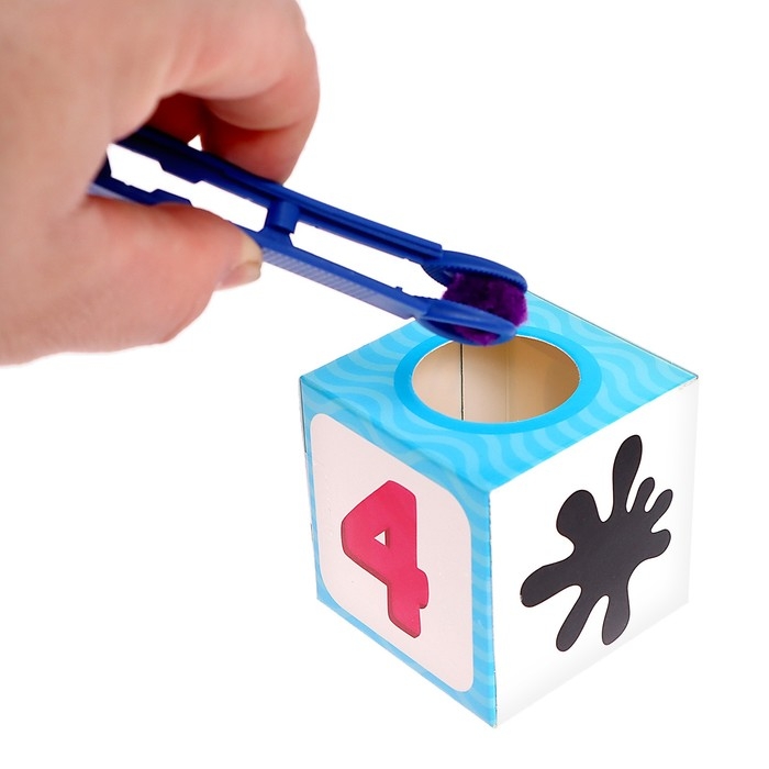 Сортер-копилка «Цветные бомбошки», по методике Монтессори Сортер-копилка «Цветные бомбошки», по методике Монтессори