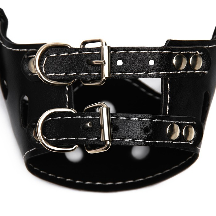 Намордник из прессованной кожи регулируемый, №2, ДН 5 см, ОМ 15-22 см, чёрный Намордник из прессованной кожи регулируемый, №2, ДН 5 см, ОМ 15-22 см, чёрный