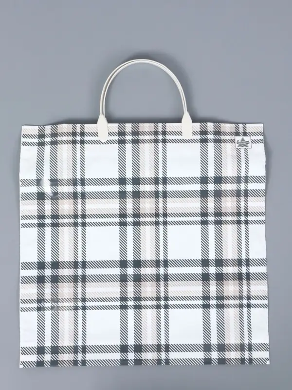 Пакет Неизменная классика- пластиковая ручка 36 х 37 см 100 мкм