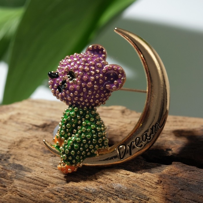 Брошь «Медвежонок» мечтатель, цветная в золоте Брошь «Медвежонок» мечтатель, цветная в золоте