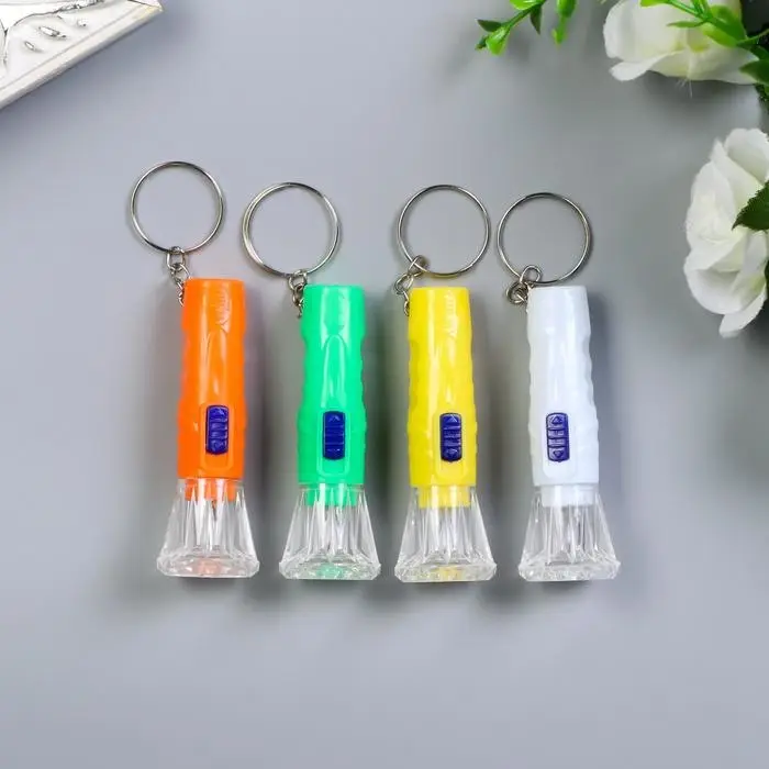 Фонарик брелок для ключей на кольце «Сияние», 6.8×2.4×2.4 см, МИКС Фонарик брелок для ключей на кольце «Сияние», 6.8×2.4×2.4 см, МИКС
