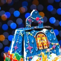 Подарочная коробка« В гостях у Сказки» 14.6×8.2×32 см