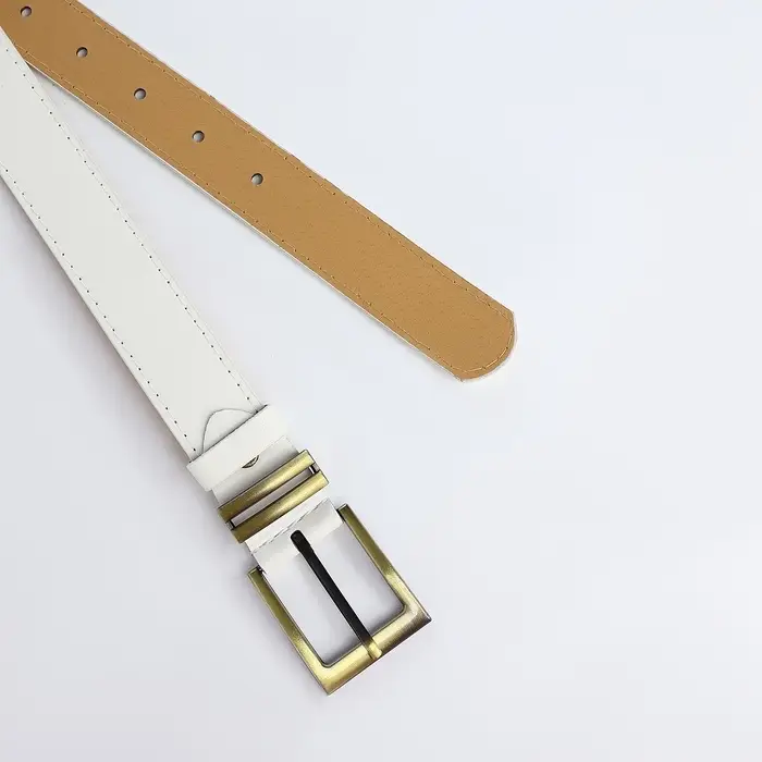 Ремень женский с винтом, 110&times;2.5 см, пряжка металл, золотистая, белый