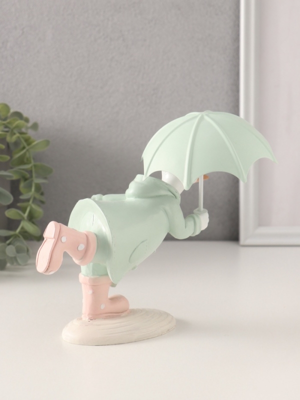 Сувенир полистоун Сувенир полистоун "Утка в зелёном дождевике в сапогах в горох, с зонтом" 15х9х12,5 см