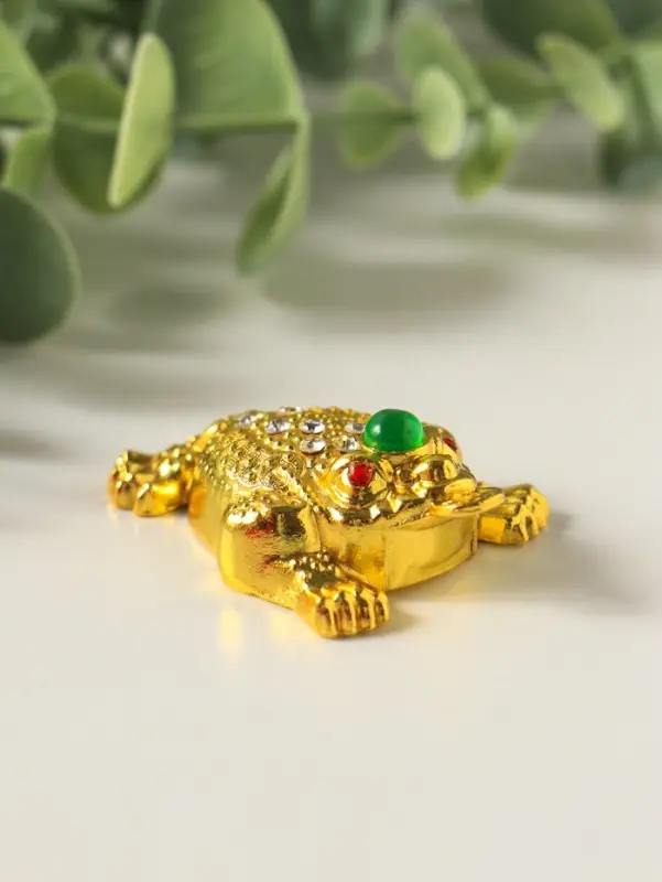 Набор нэцкэ фигурок 6 шт. &laquo;Денежная жаба с монетой&raquo;, металл под золото, подарочные, 4&times;5.4&times;2 см