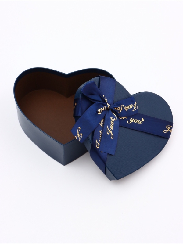 Набор коробок 3 в 1 сердца 22 х 20 х 9; 18.5 х 17 х 7.5; 1 6 х 14 х 6 см Набор коробок 3 в 1 сердца 22 х 20 х 9; 18.5 х 17 х 7.5; 1 6 х 14 х 6 см