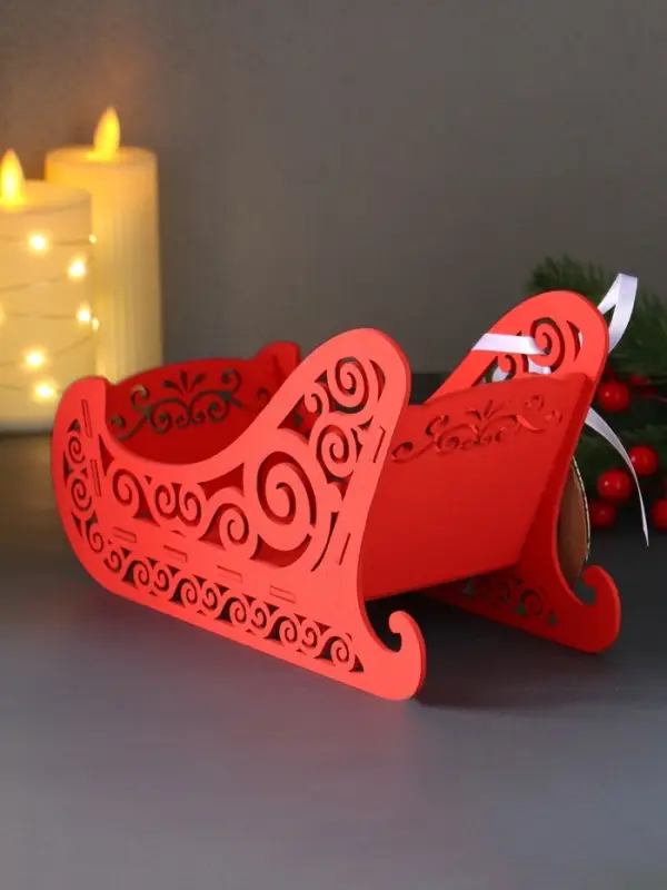 Шкатулка  Шкатулка "Сани" с магнитом, 23х10х14 см, красный