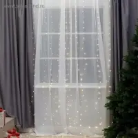 Гирлянда &laquo;Занавес&raquo; 2.8&times;3 м, роса на крючках, с пультом, IP20, серебристая нить, 300 LED, свечение тёплое белое, 8 режимов, USB