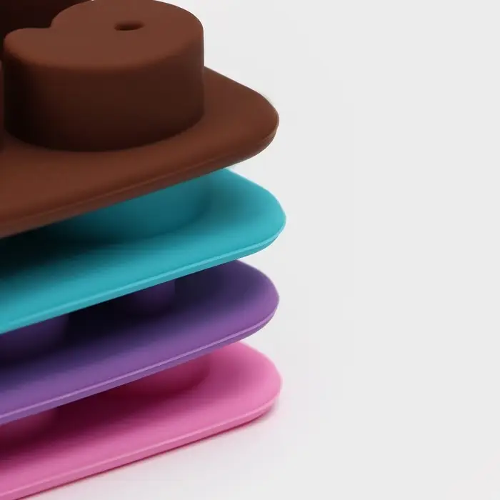 Форма для шоколада Доляна &laquo;Цифры&raquo;, силикон, 16&times;16&times;2 см, 20 ячеек (2.9&times;2.2 см), МИКС