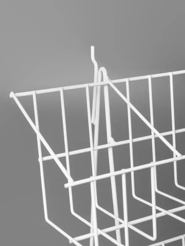 Стойка прикассовая 88.5&times;24&times;56 см, размер ячейки 12.5&times;12&times;13 см, белая