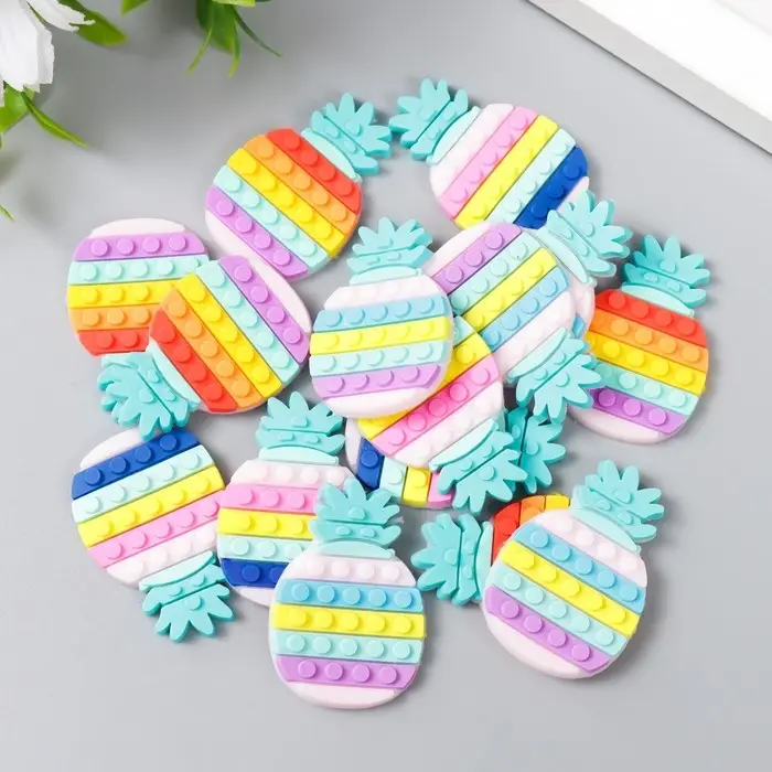 Декор для творчества резина "Ананасы" набор 15 шт 3,7х2,4 см