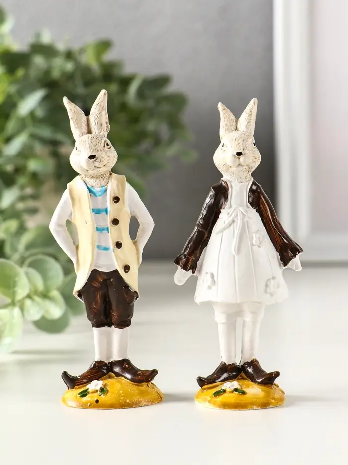 Сувенир полистоун "Нарядный Зайчик/Зайка" МИКС 4,5х3.2х11.5 см Сувенир полистоун "Нарядный Зайчик/Зайка" МИКС 4,5х3.2х11.5 см