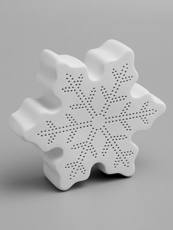 Светодиодная фигура Светодиодная фигура "Снежинка" 13.2х11.6х4 см, 1 LED, LR44x3(в компл.), свечение тёплое белое