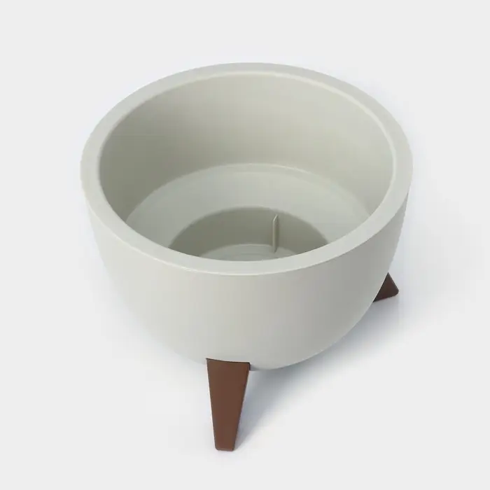 Кашпо для цветов на ножках &laquo;Флориан&raquo;, 12 л (11 л), d=35 см, h=25.5 см, со вставкой, белый ротанг