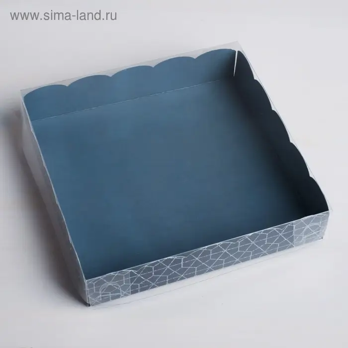 Коробка для печенья, кондитерская упаковка с пластиковой крышкой, Present, 15 х 15 х 3 см Коробка для печенья, кондитерская упаковка с пластиковой крышкой, Present, 15 х 15 х 3 см